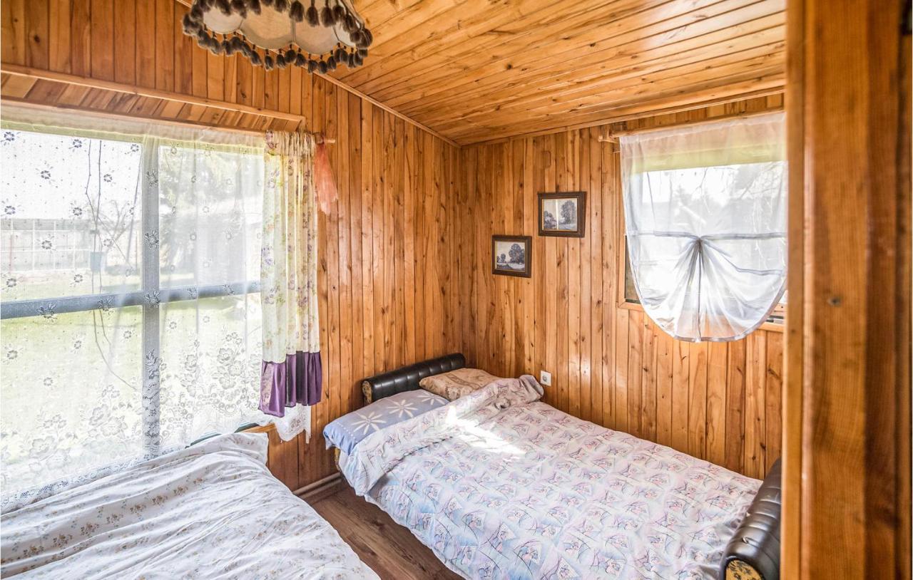 Amazing Home In Wilczeta With Kitchenette 外观 照片