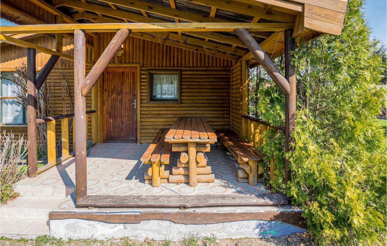 Amazing Home In Wilczeta With Kitchenette 外观 照片